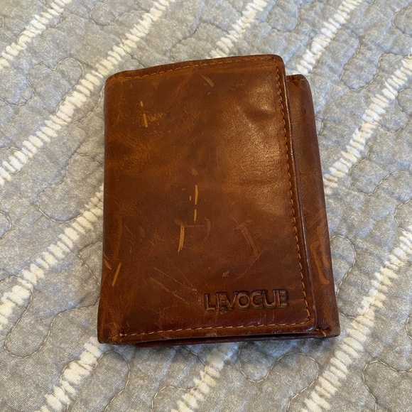 Genuine Leather cognac Levogue Slim Trifold Wallet - Picture 1 of 6